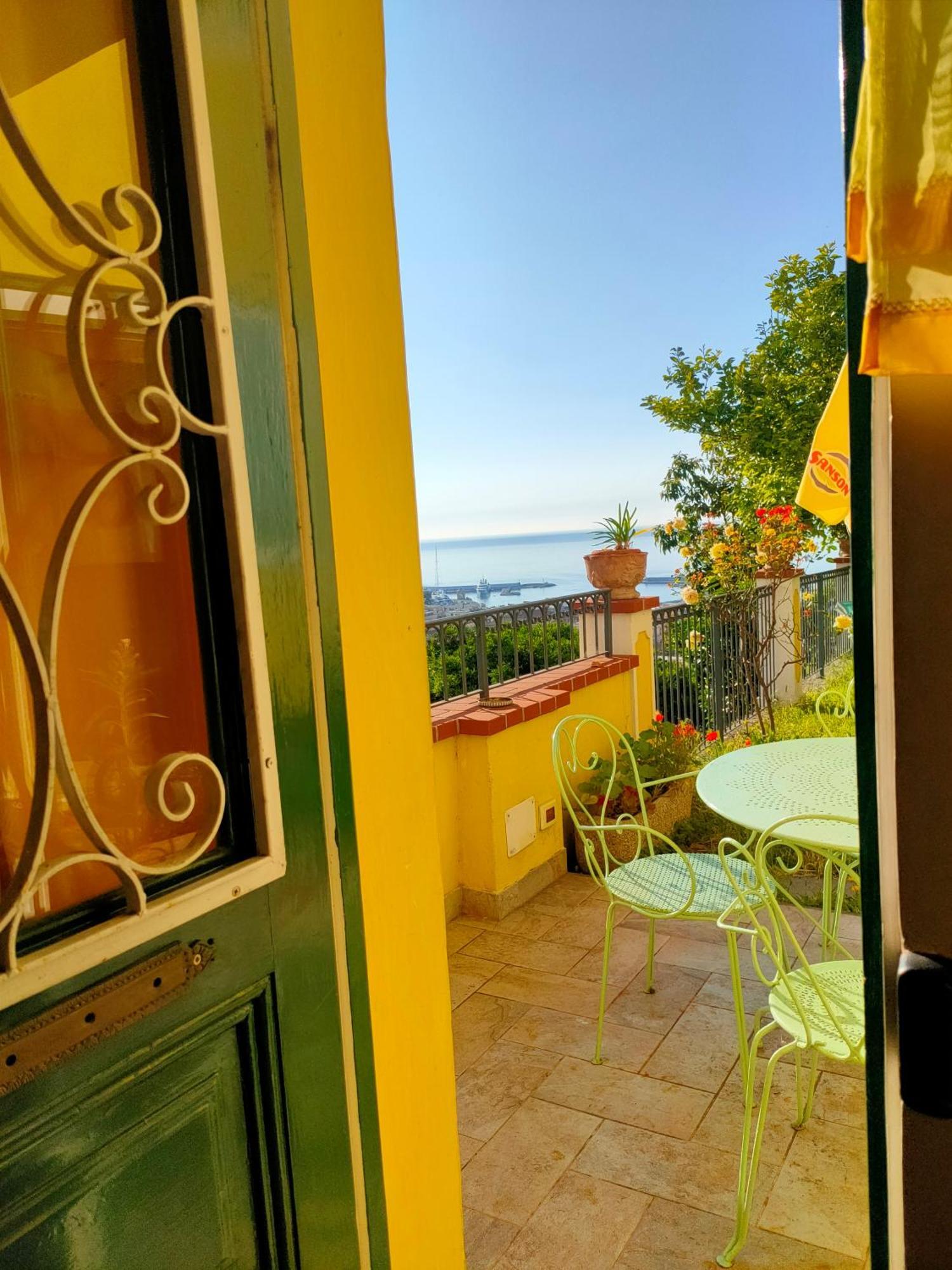 La Casa Del Sole Hotel Sanremo Exterior foto