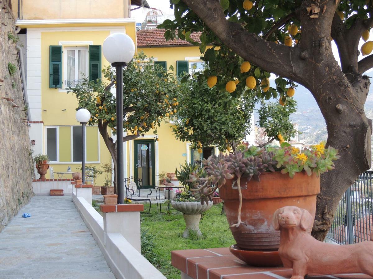 La Casa Del Sole Hotel Sanremo Exterior foto